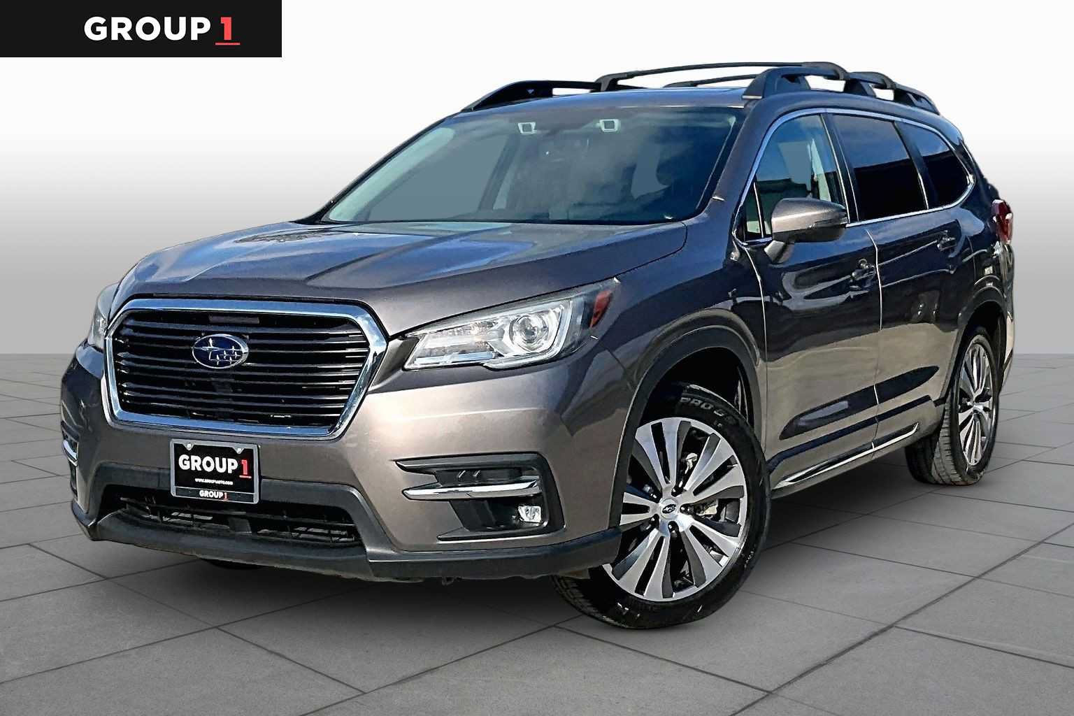 Used 2022 Subaru Ascent Limited w/ Technology Package AWD/4WD image 1