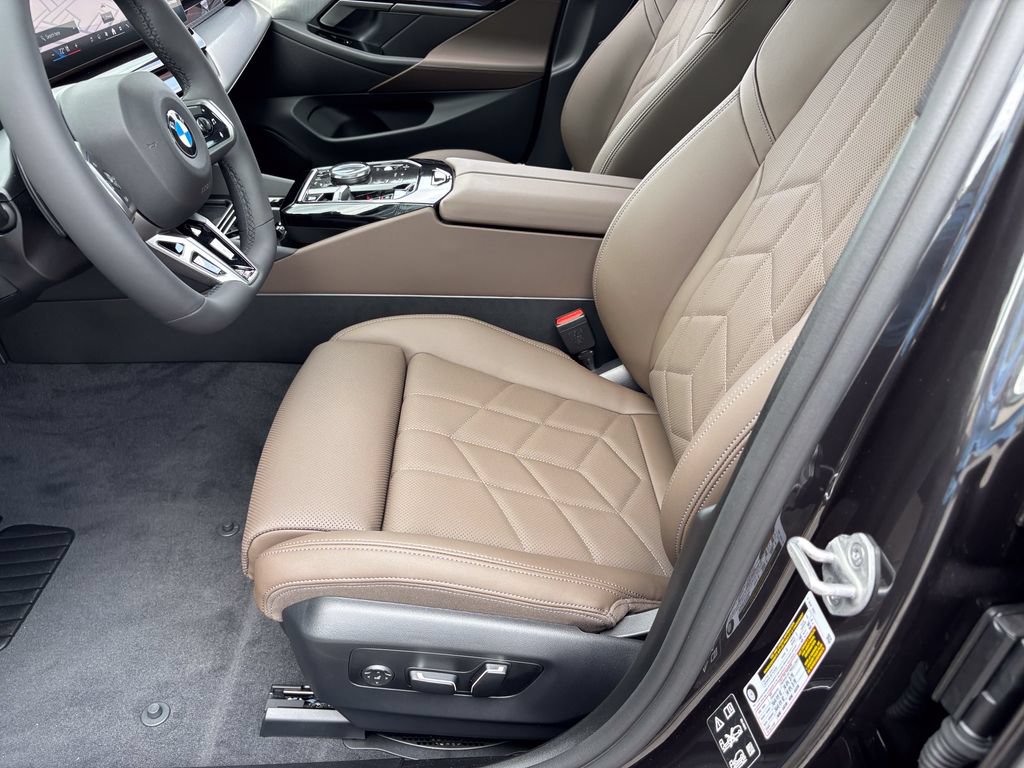 New 2027 BMW 530i xDrive w/ M Sport Package AWD/4WD image 15