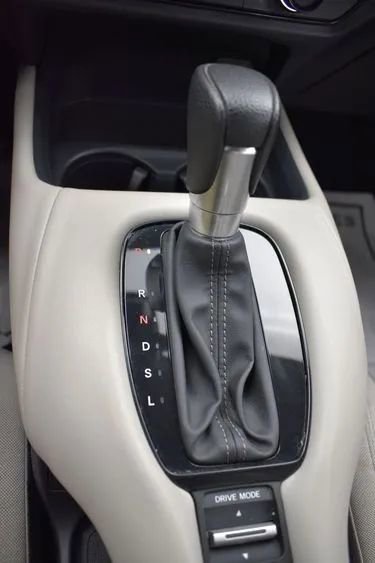 Used 2024 Honda HR-V LX image 34