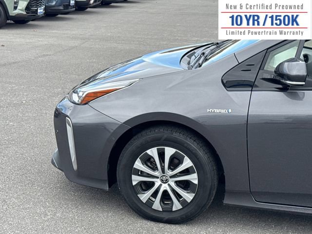 Used 2019 Toyota Prius LE image 11