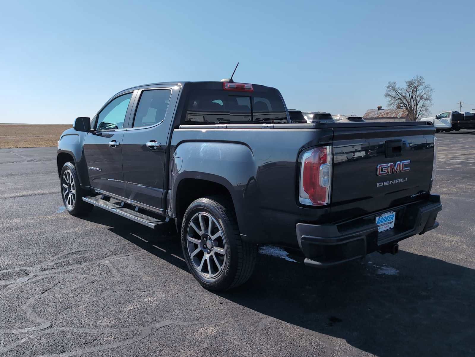 Used 2021 GMC Canyon Denali image 6