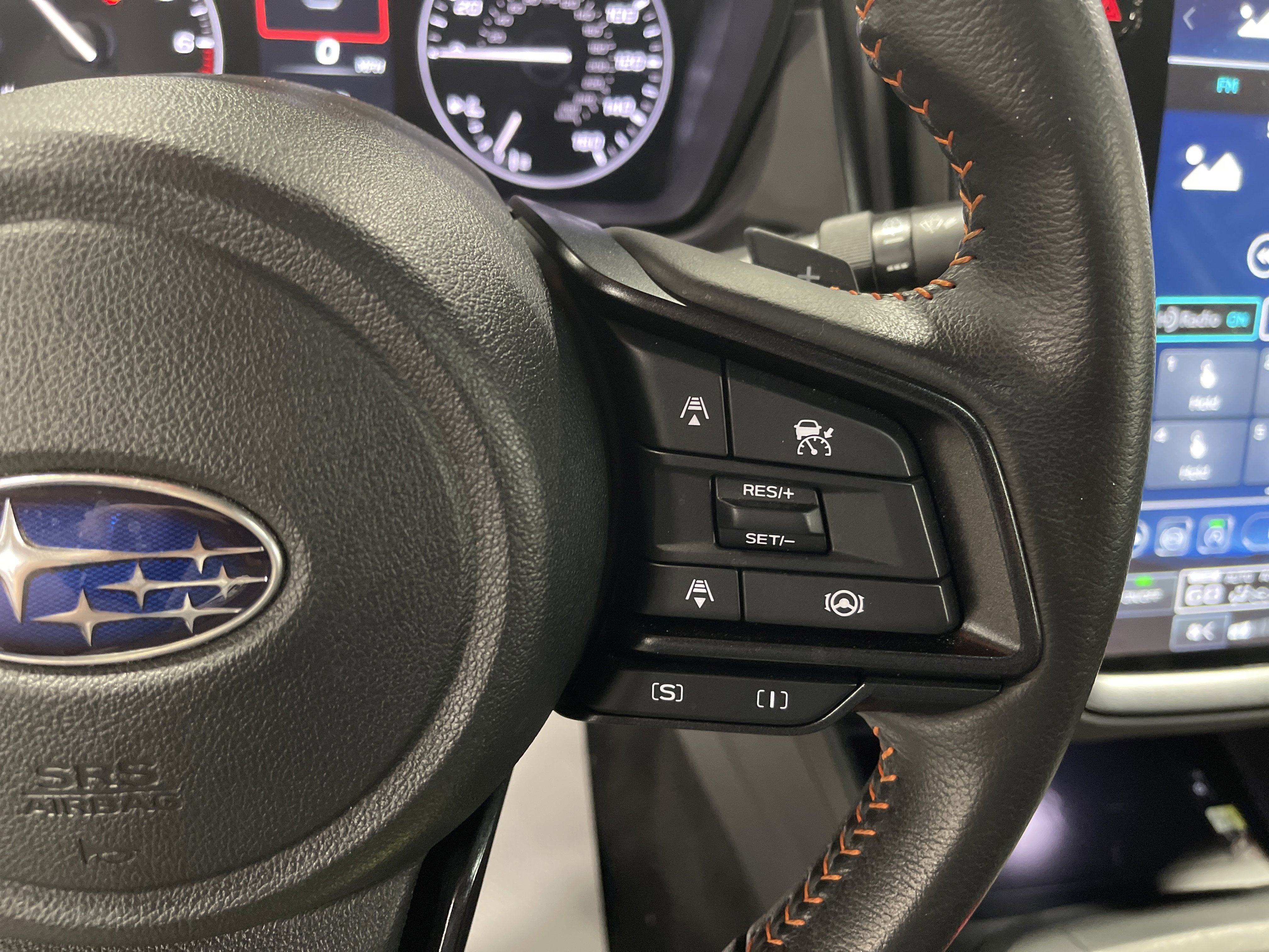 Used 2024 Subaru Crosstrek 2.5i Limited w/ Crosstrek Mirror Package image 19