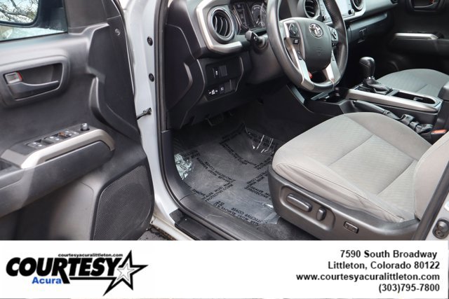 Used 2021 Toyota Tacoma SR5 RWD image 21