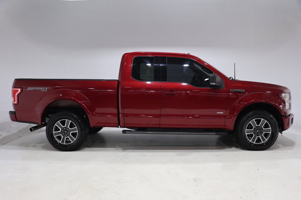 Used 2015 Ford F150 XLT w/ Equipment Group 302A Luxury AWD/4WD image 8