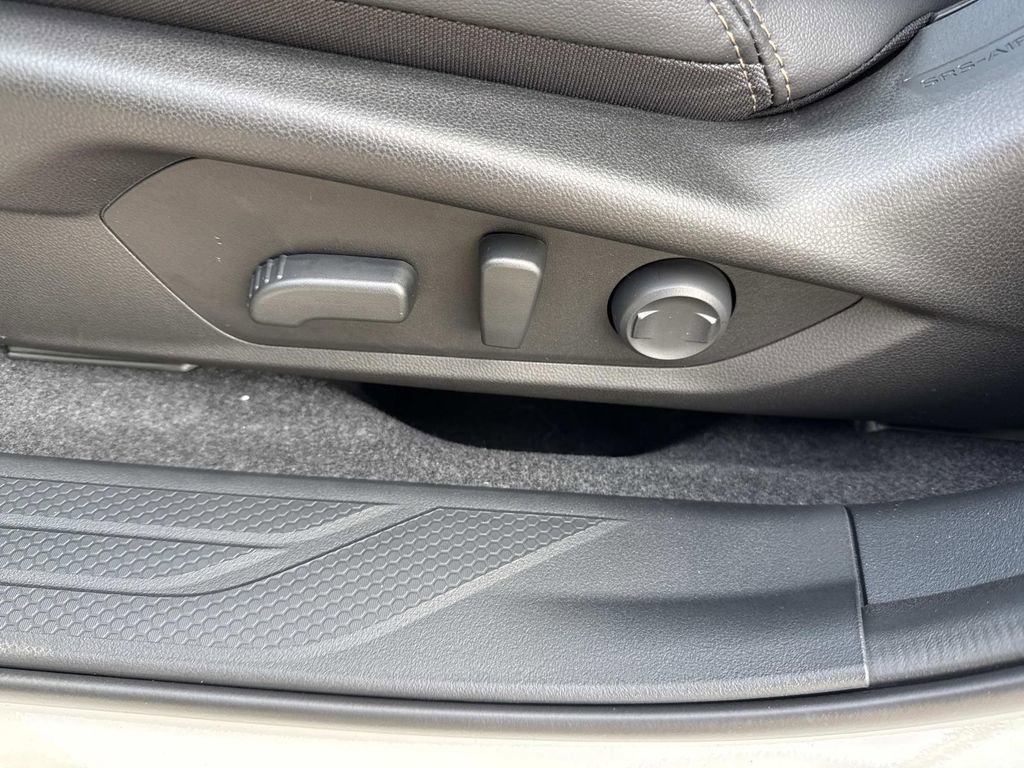 New 2026 Subaru Outback Limited image 25