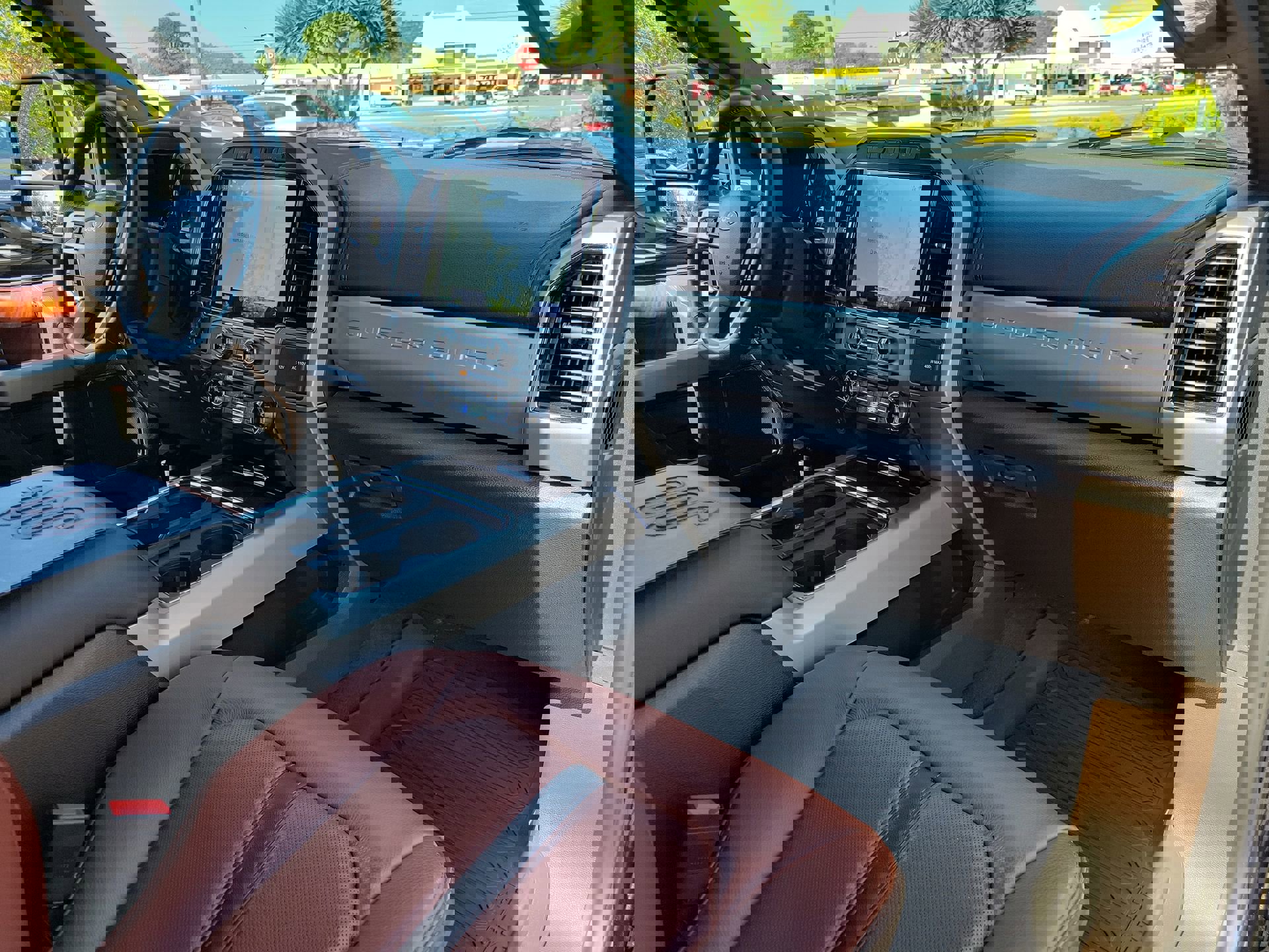 Used 2022 Ford F450 King Ranch w/ King Ranch Ultimate Package AWD/4WD image 13