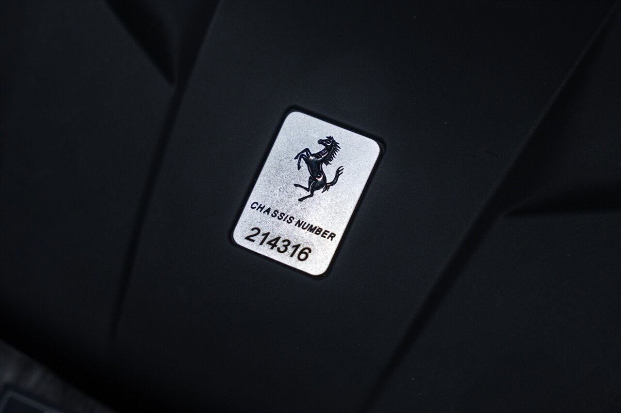 Used 2016 Ferrari California T RWD image 43