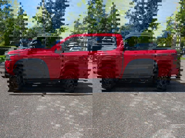 Used 2023 Nissan Frontier PRO-4X w/ Pro-4X Premium Package image 7