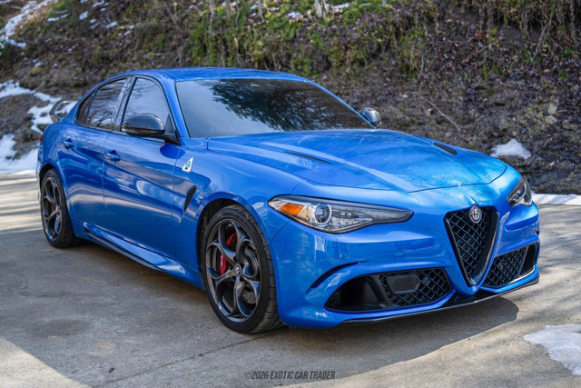 Used 2020 Alfa Romeo Giulia Quadrifoglio w/ Nero Edizione image 12