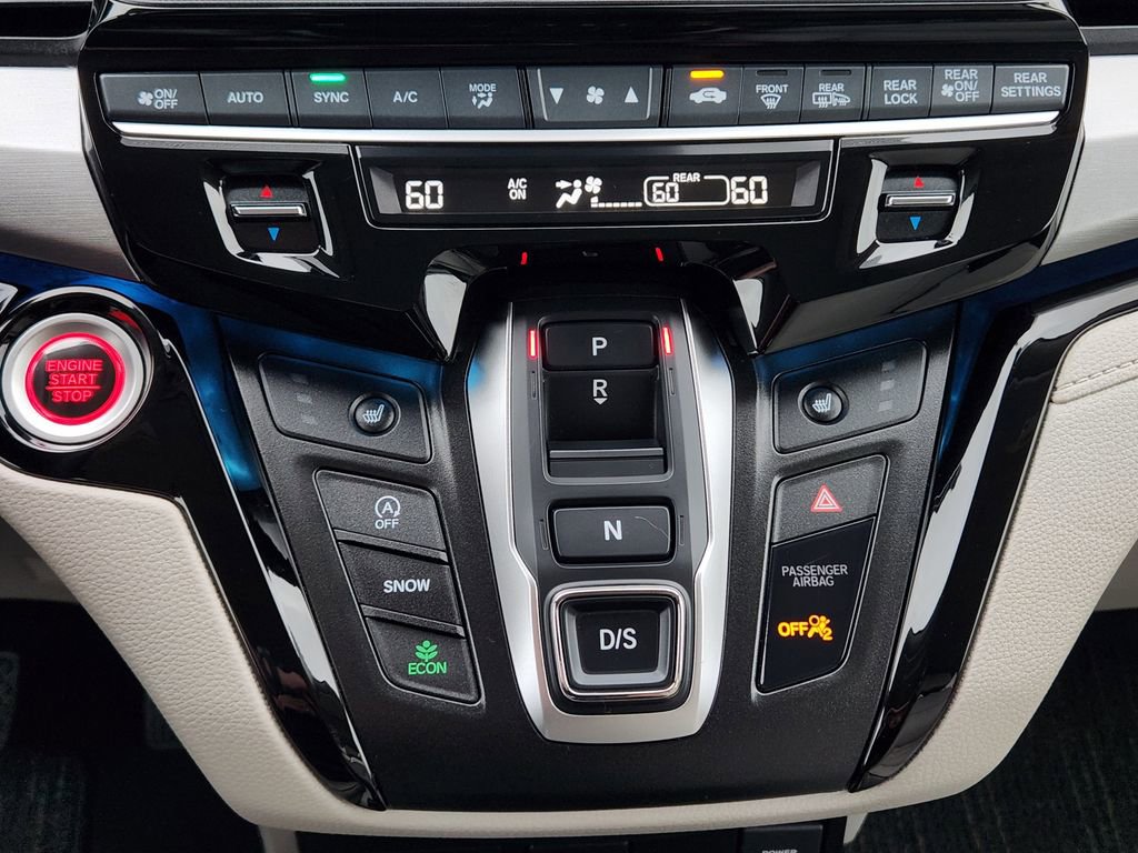 Used 2025 Honda Odyssey Touring image 23