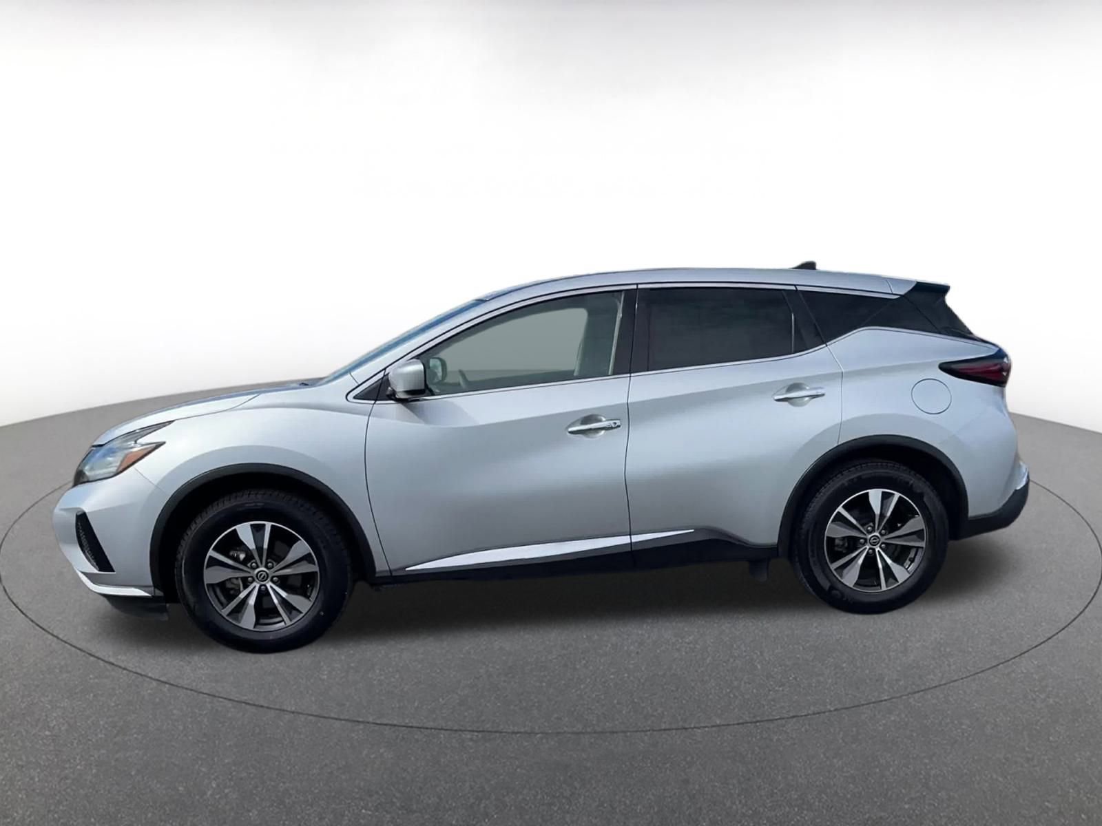 Used 2023 Nissan Murano S image 9