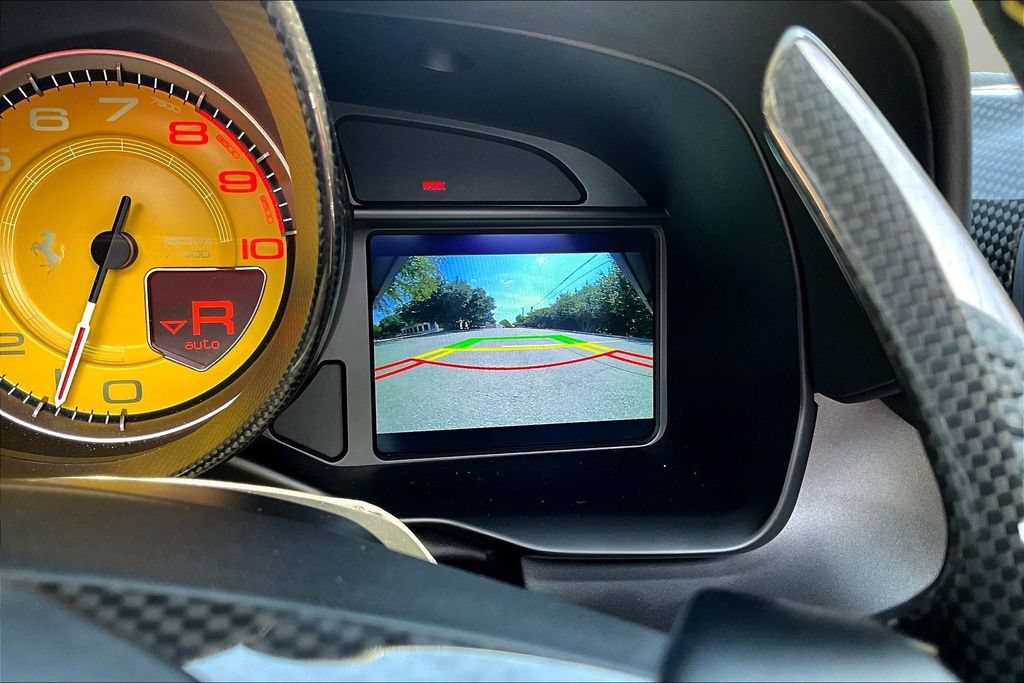 Used 2022 Ferrari F8 Tributo RWD image 14