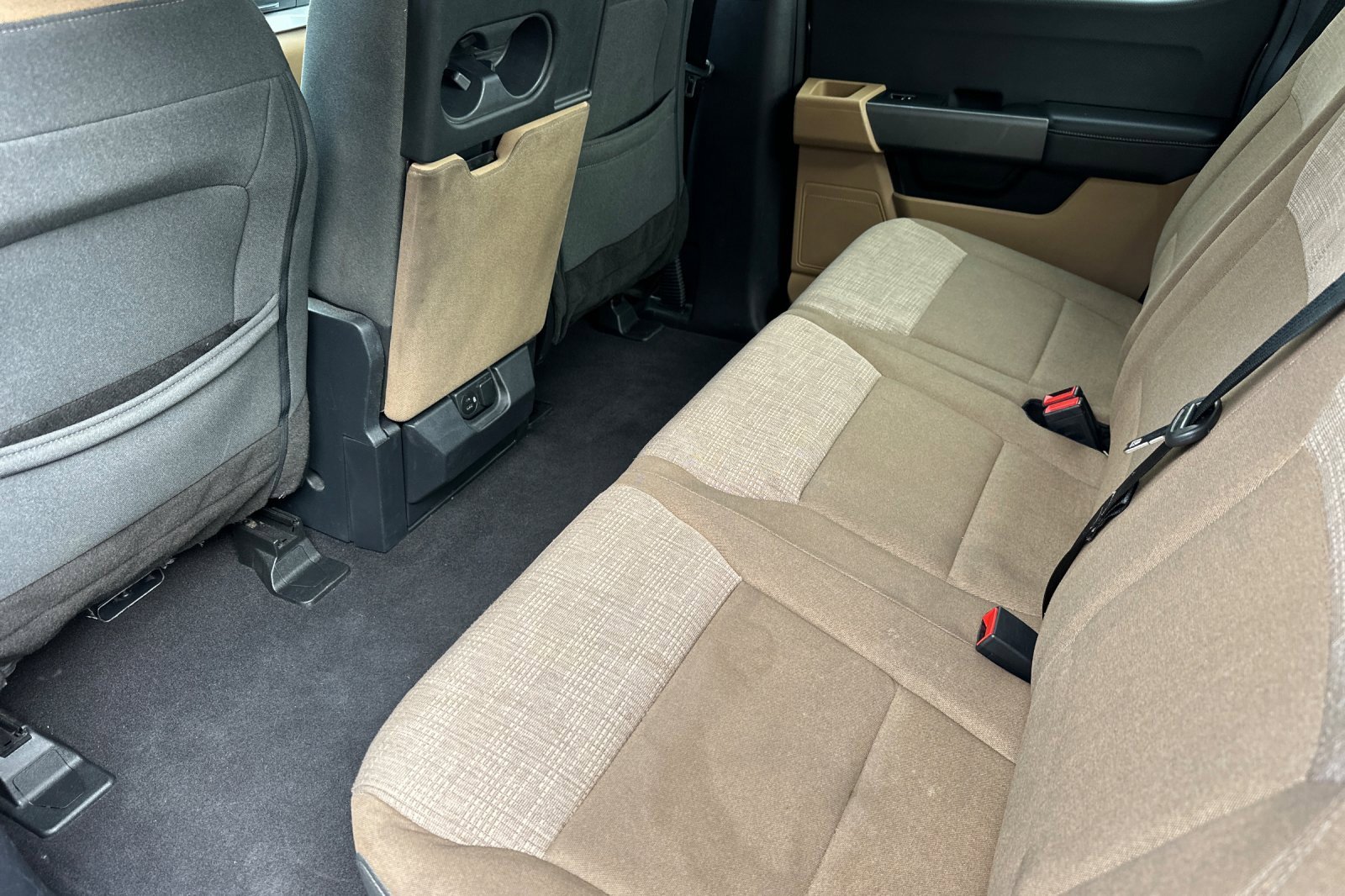 Used 2023 Ford F150 XLT image 14