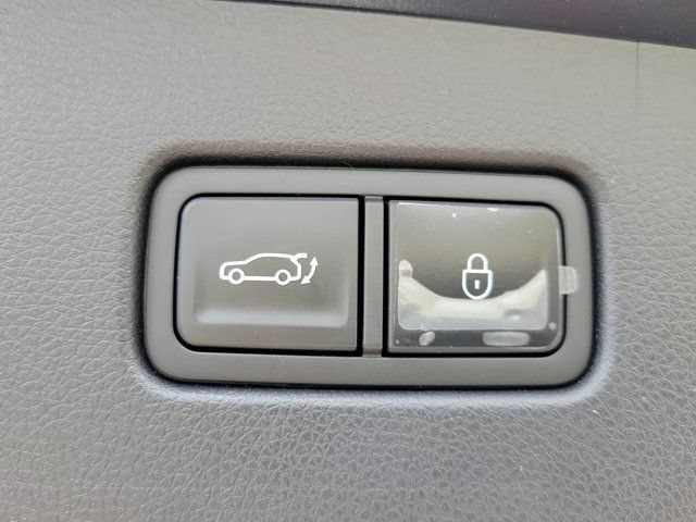 Certified 2026 Genesis GV70 2.5T AWD/4WD image 7