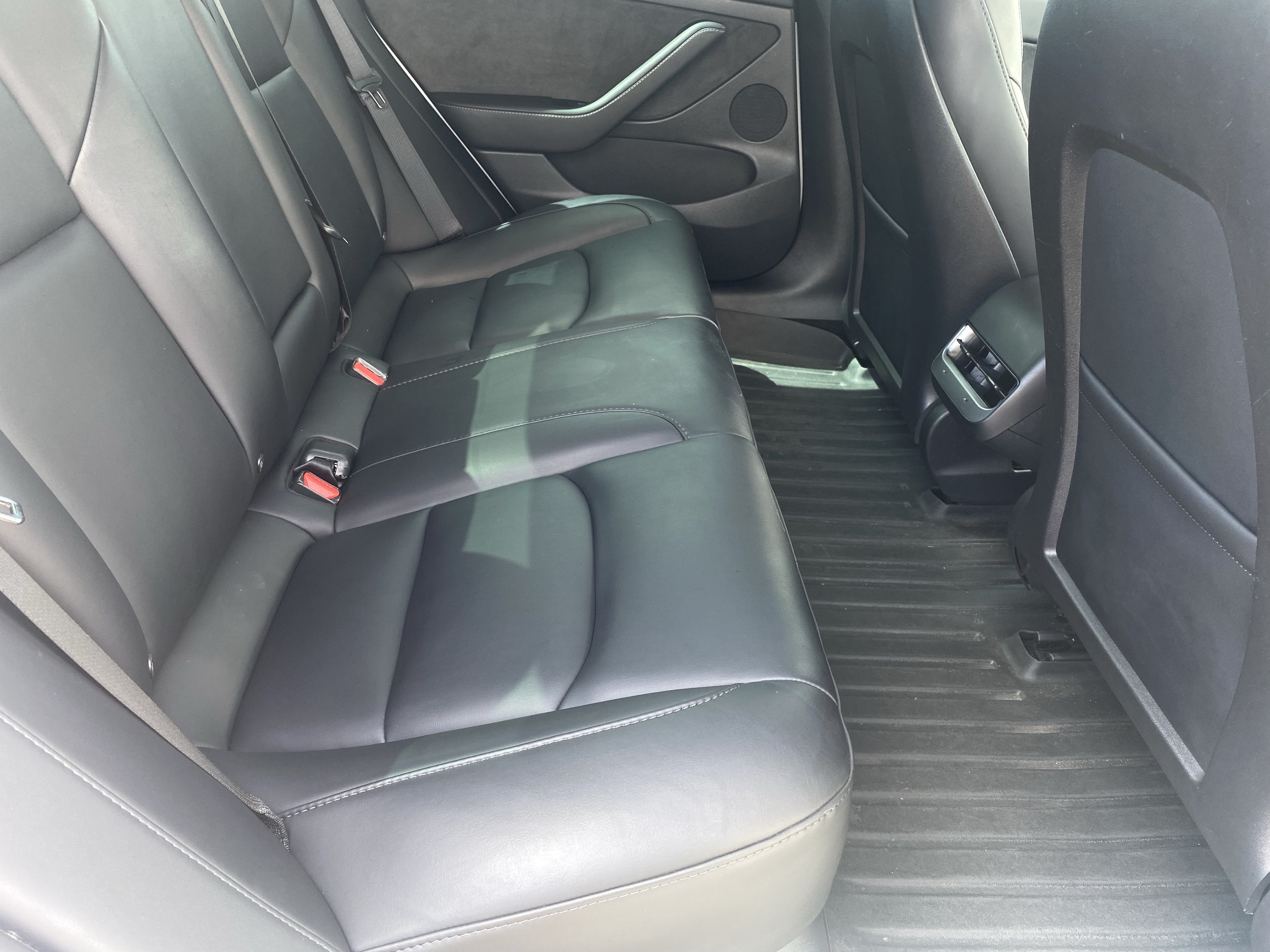 Used 2023 Tesla Model 3 Standard Range RWD image 13