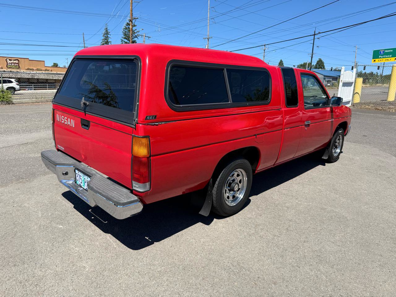 Used 1995 Nissan Pickup XE RWD image 9