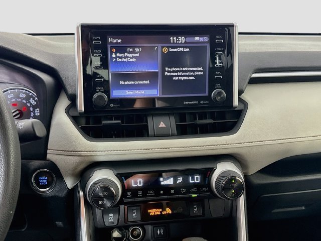 Used 2019 Toyota RAV4 XLE w/ Convenience Package FWD image 17