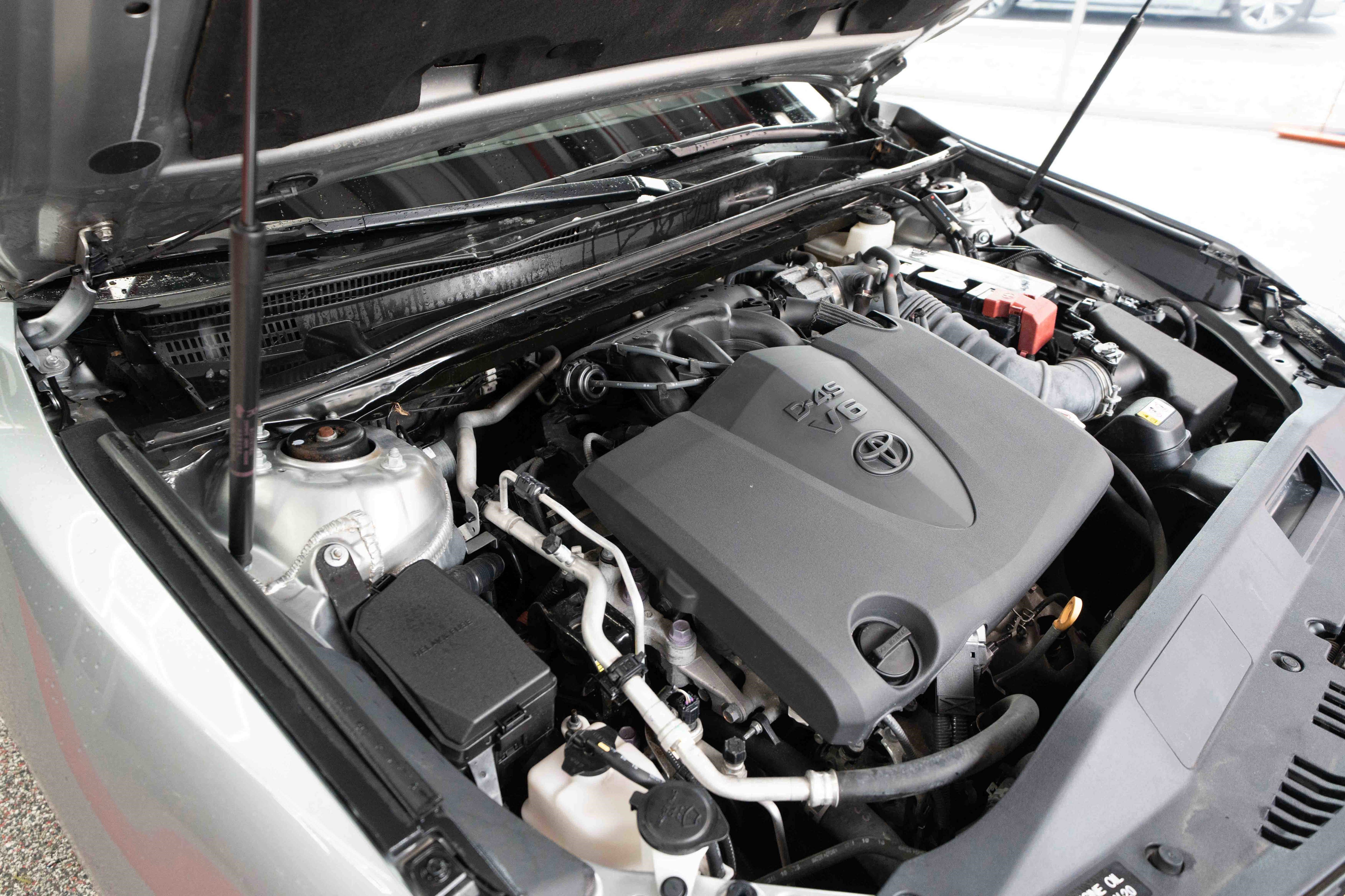 Used 2019 Toyota Camry XLE image 31