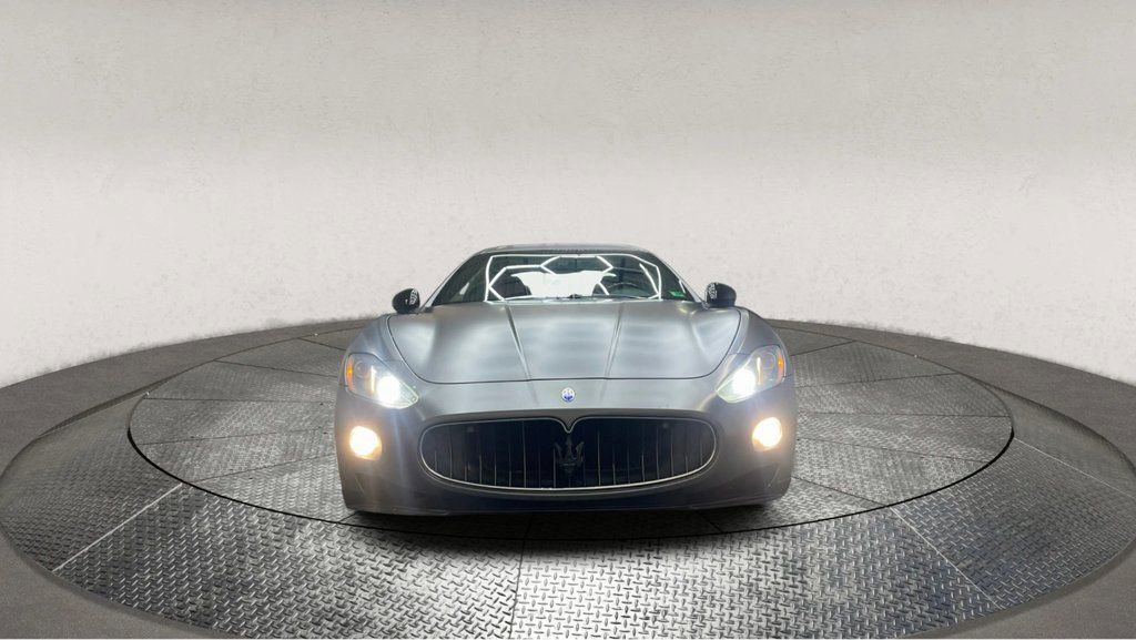 Used 2011 Maserati GranTurismo S image 3