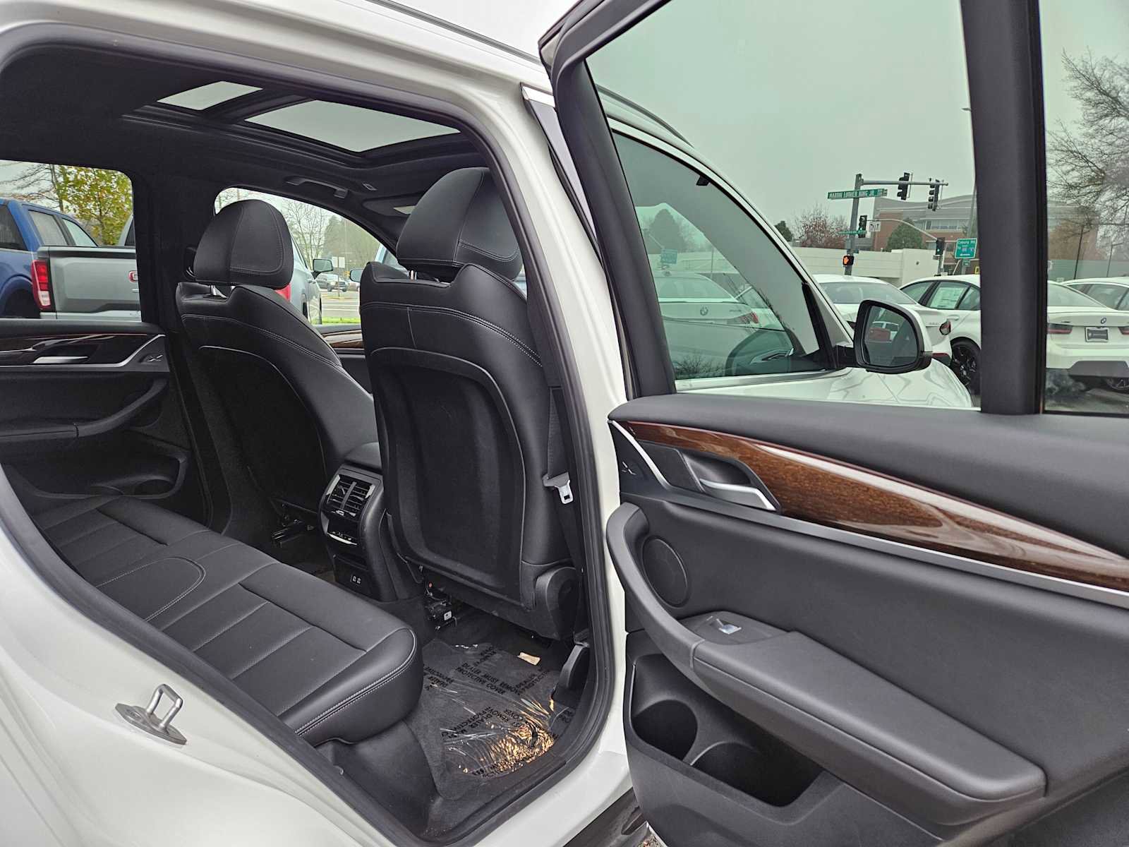 Used 2024 BMW X3 xDrive30i image 14