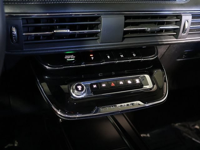 Used 2023 Lincoln Corsair FWD w/ Equipment Group 101A image 22