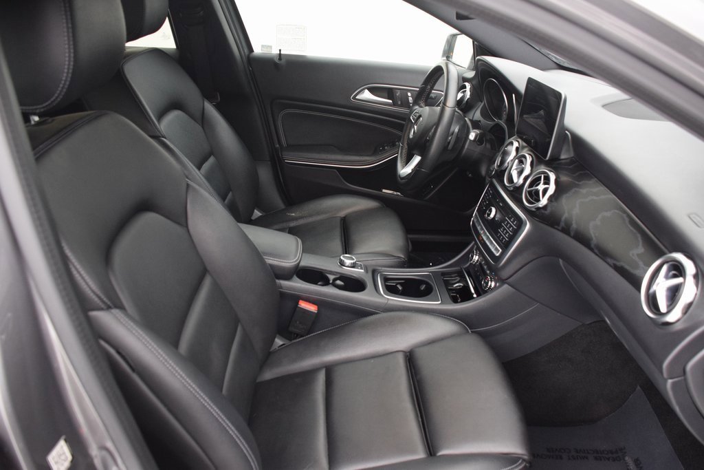 Used 2018 Mercedes-Benz GLA 250 4MATIC image 15