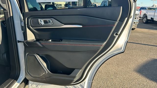 New 2026 Ford Explorer ST-Line w/ ST-Line Street Pack AWD/4WD image 12
