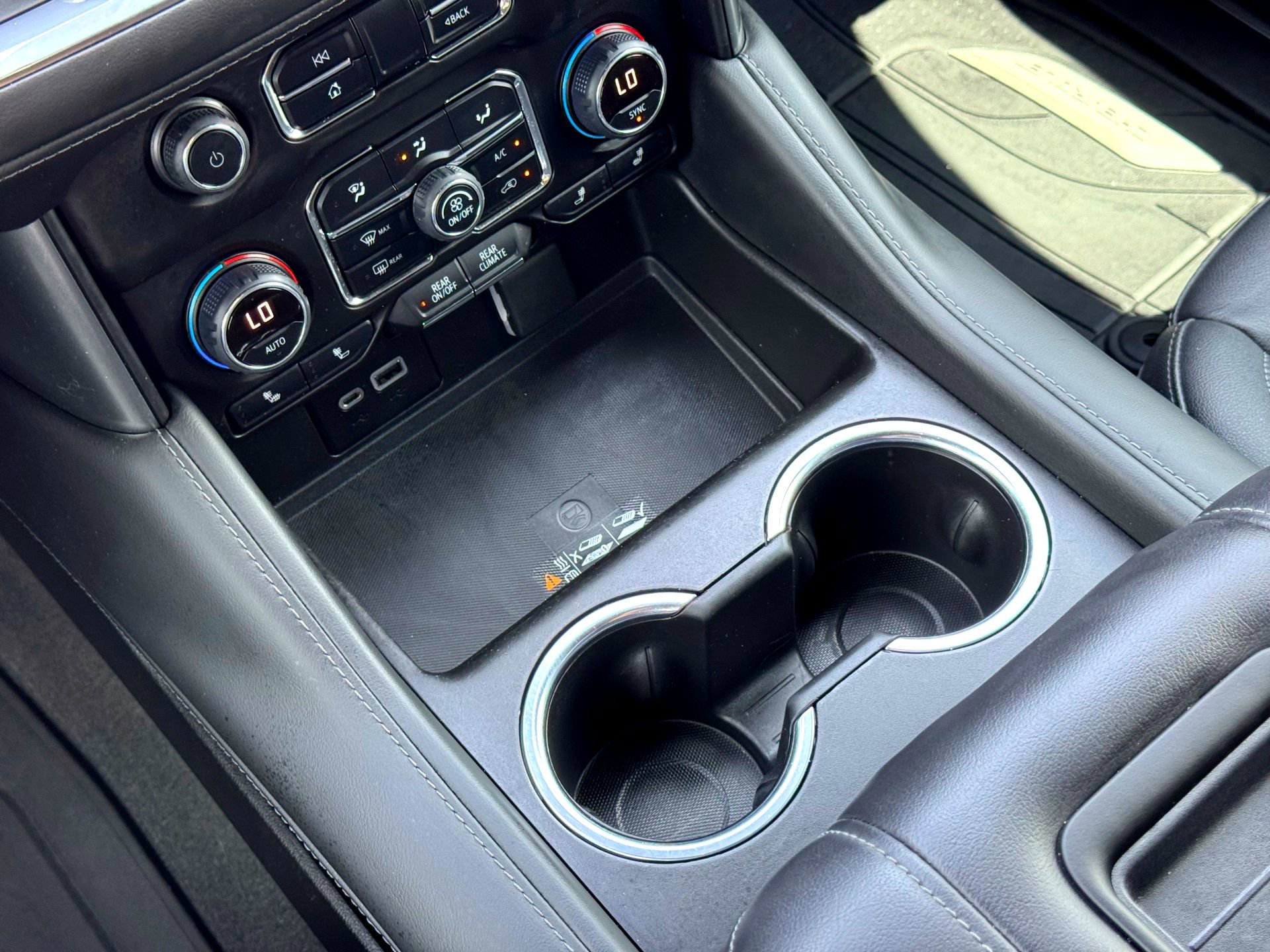 Used 2021 Chevrolet Tahoe Z71 w/ Rear Media and Nav Package image 27