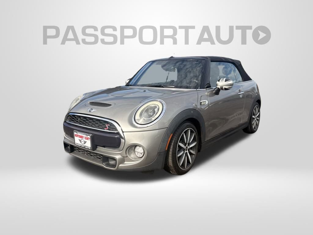 Used 2016 MINI Cooper S image 1