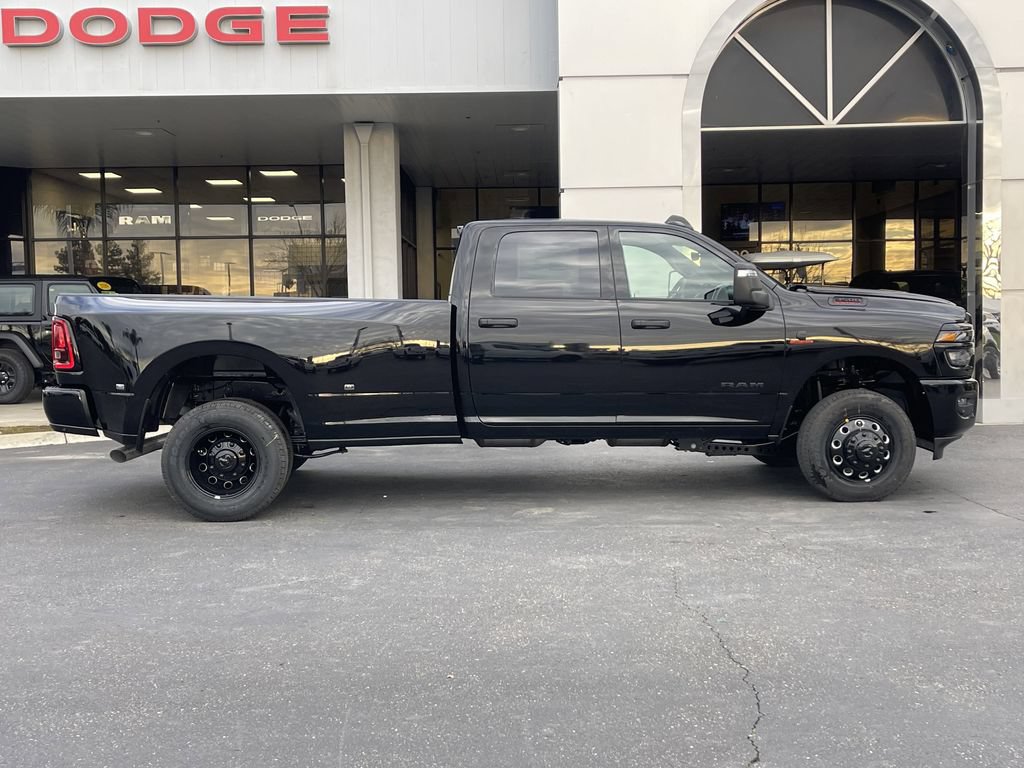 New 2026 RAM 3500 Big Horn AWD/4WD image 5