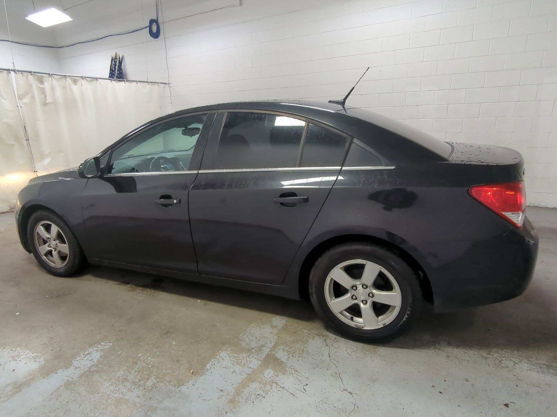 Used 2014 Chevrolet Cruze LT image 9