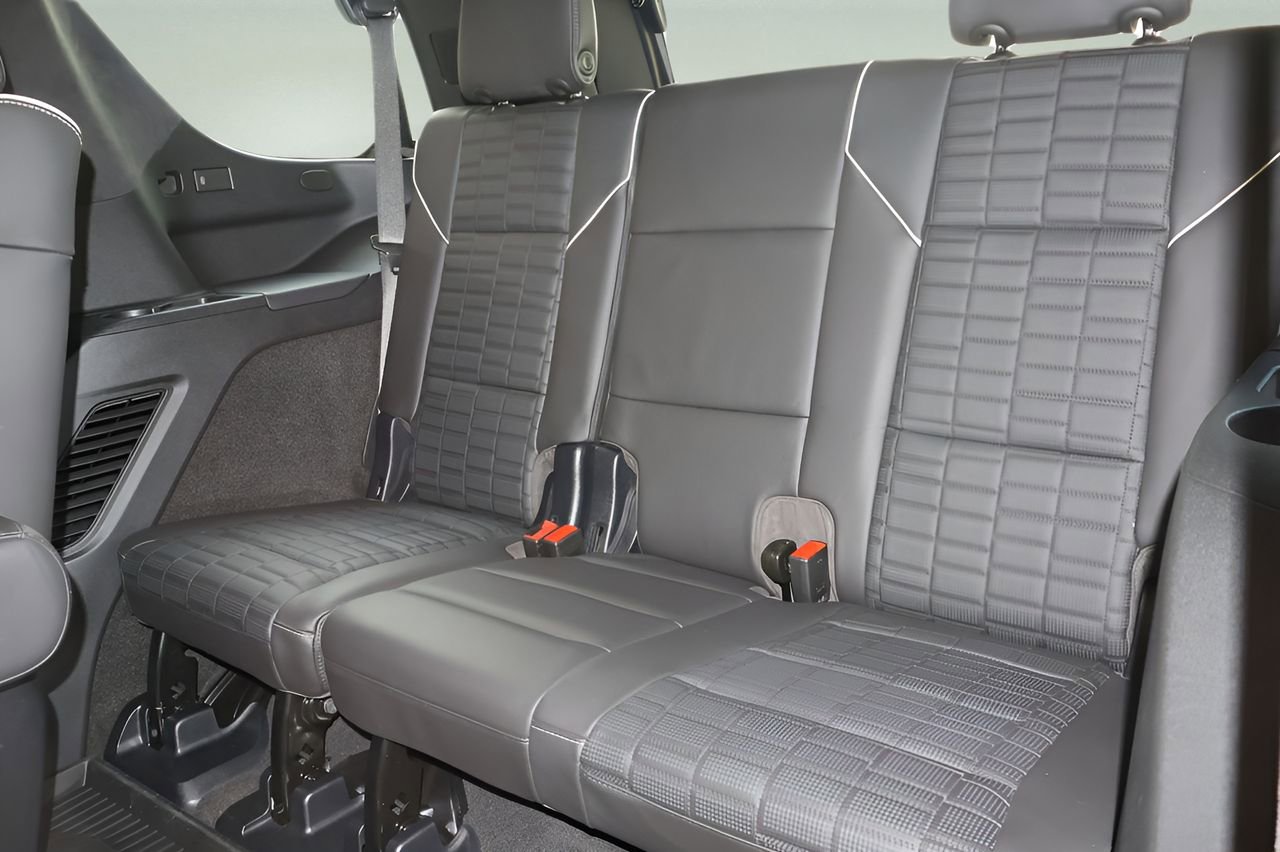 Used 2025 Cadillac Escalade Sport Platinum AWD/4WD image 12