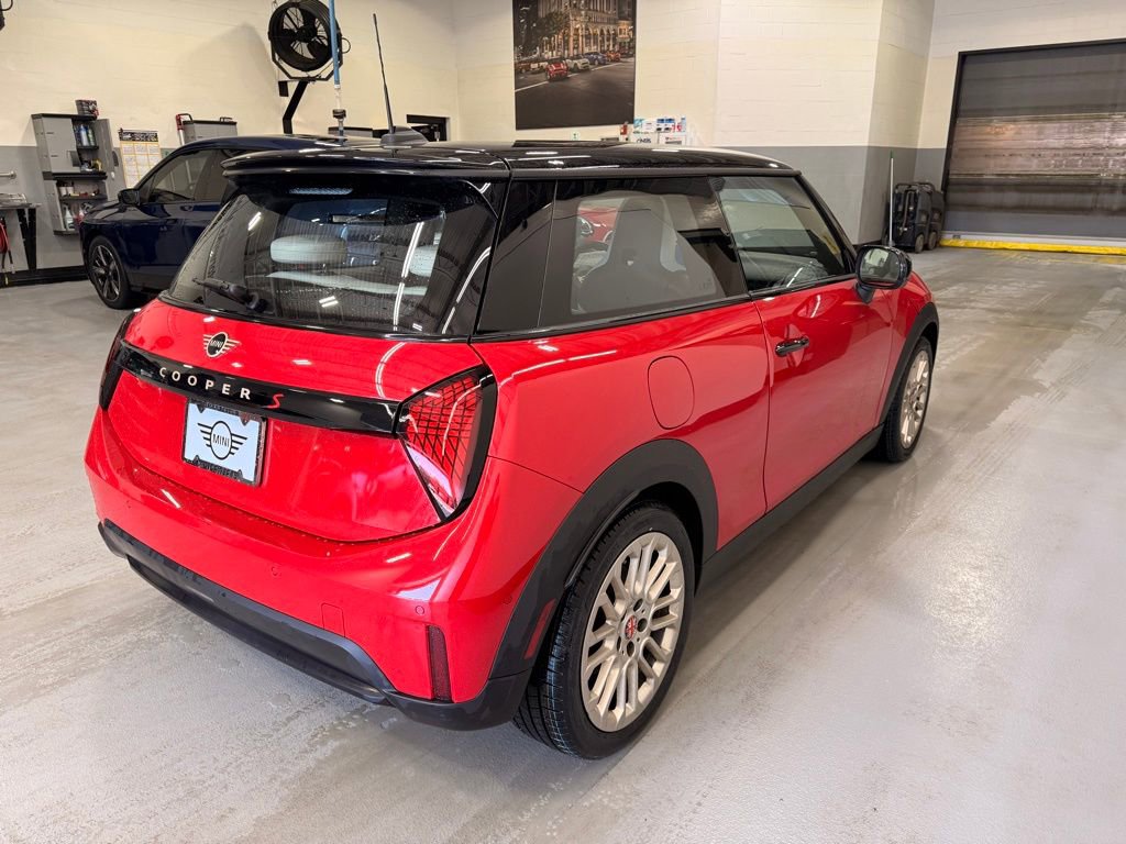 Used 2025 MINI Cooper S FWD image 6