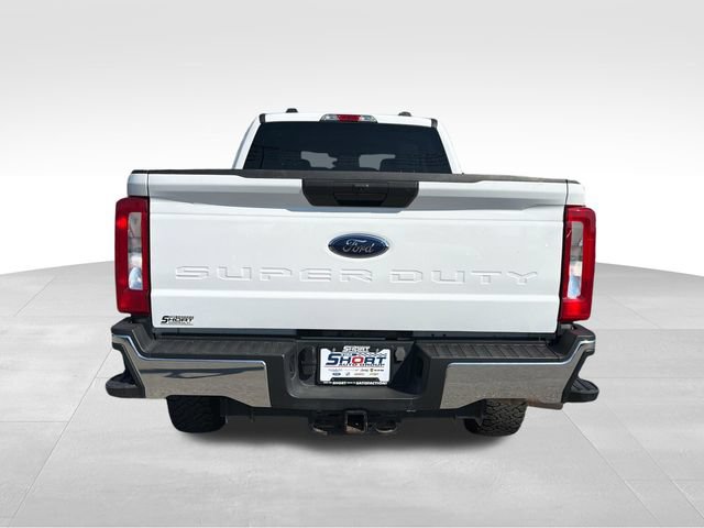 Used 2024 Ford F250 XLT w/ FX4 Off-Road Package AWD/4WD image 8