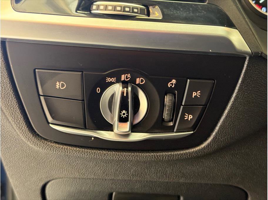 Used 2020 BMW X3 xDrive30i w/ Convenience Package image 22