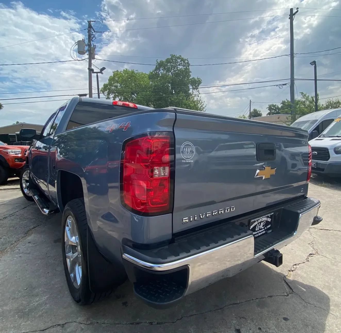 Used 2015 Chevrolet Silverado 1500 LT w/ All Star Edition AWD/4WD image 4