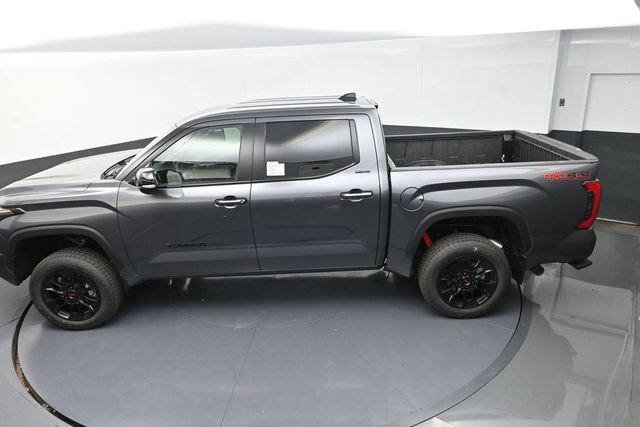 Used 2025 Toyota Tundra Limited w/ TRD Off-Road Package AWD/4WD image 25