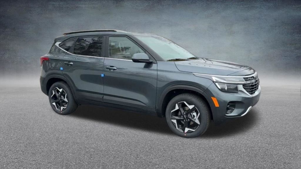Used 2024 Kia Seltos EX image 27
