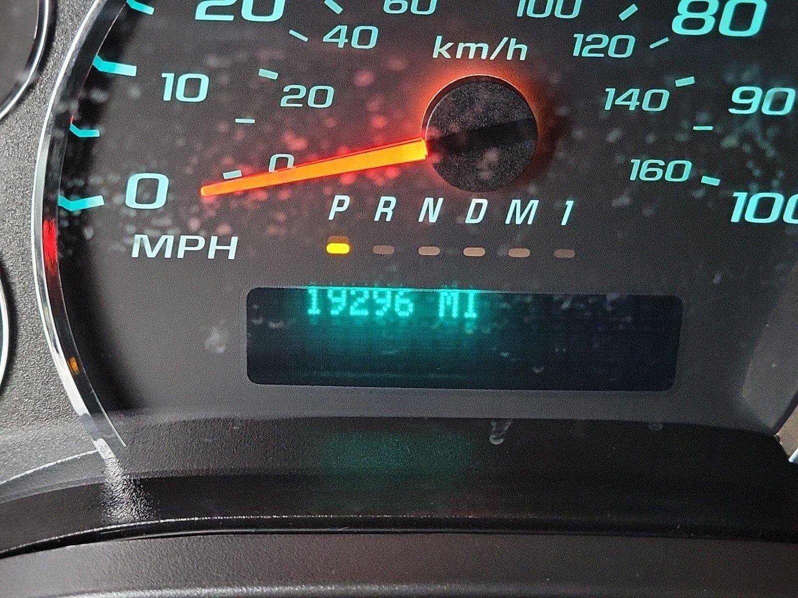 Used 2024 GMC Savana 2500 w/ Driver Convenience Package image 26