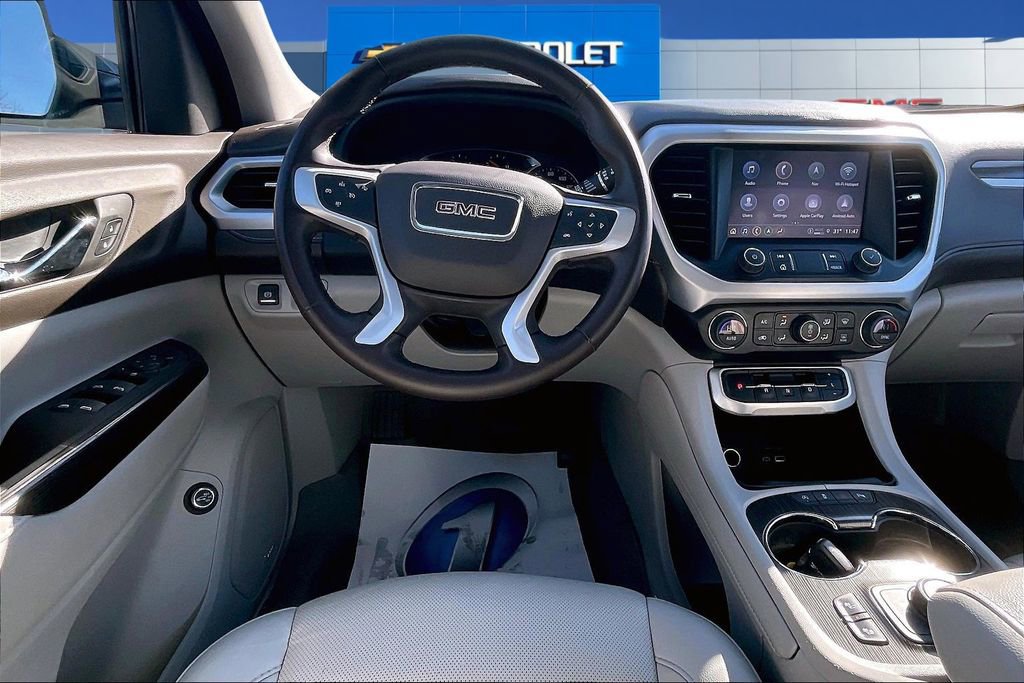 Used 2023 GMC Acadia SLT image 9