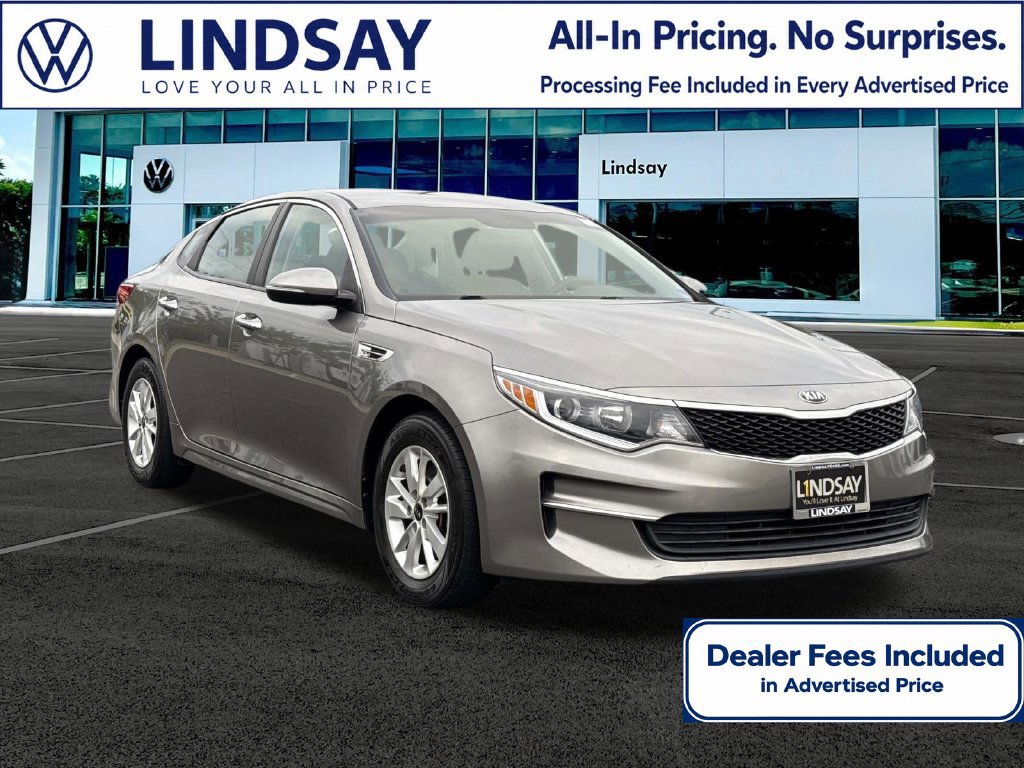 Used 2017 Kia Optima LX FWD image 1