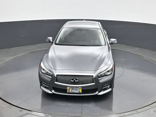 Used 2017 INFINITI Q50 Signature Edition w/ All Weather Package (L93) AWD/4WD image 14