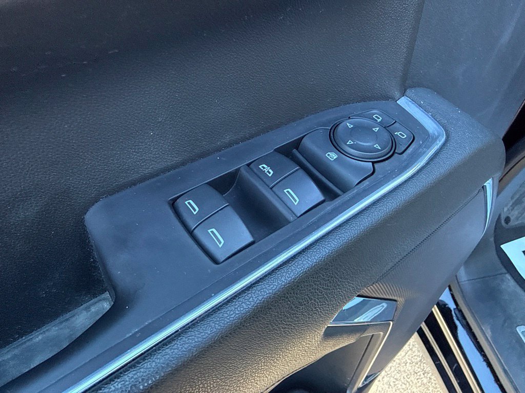 Used 2024 Chevrolet Silverado 1500 LT AWD/4WD image 21