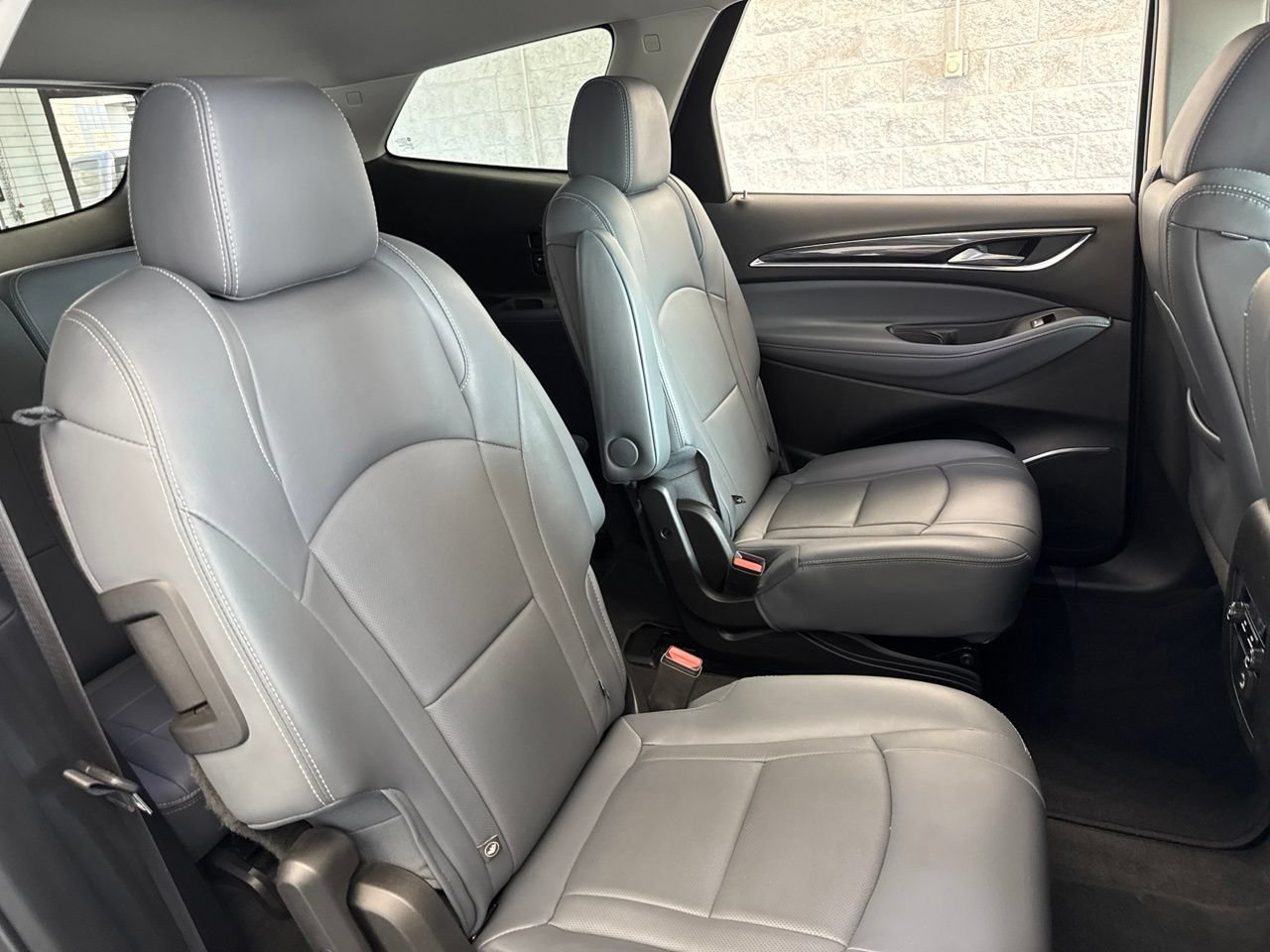 Used 2020 Buick Enclave Essence AWD/4WD image 45