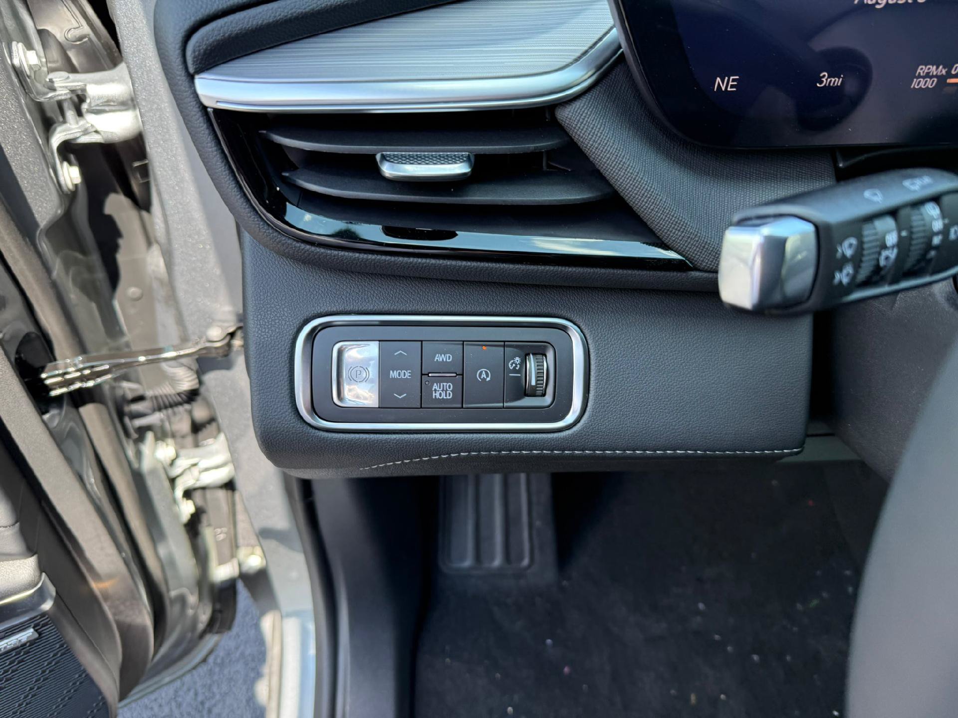 New 2026 Buick Enclave Preferred AWD/4WD image 15
