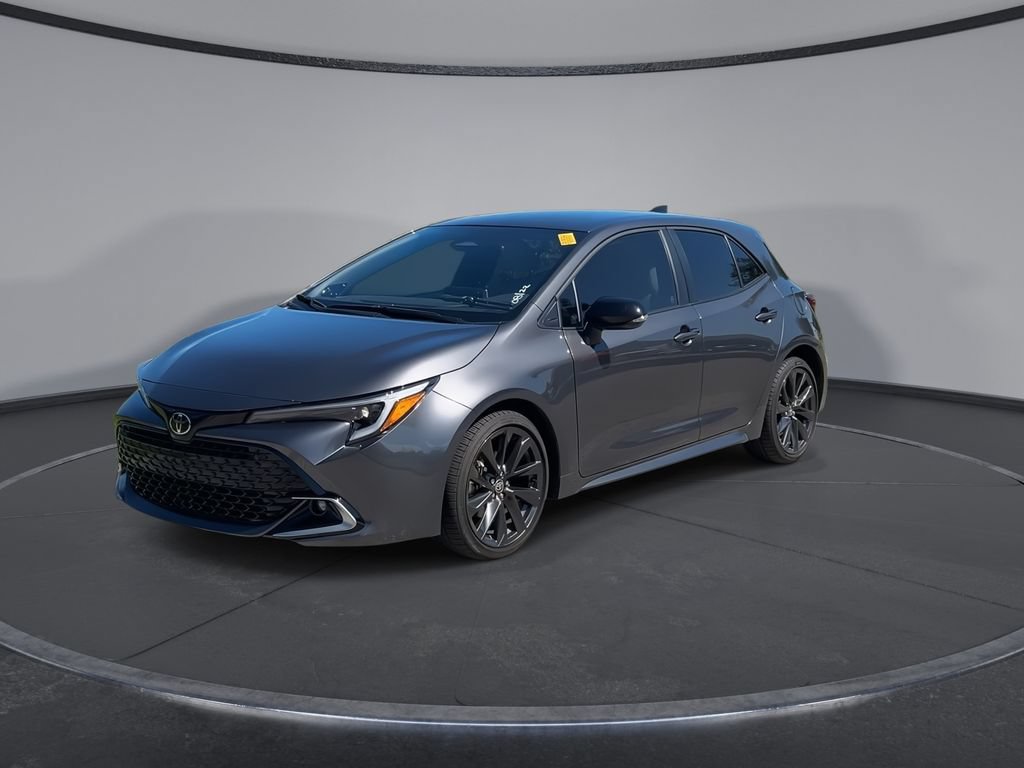 Used 2026 Toyota Corolla XSE FWD image 4