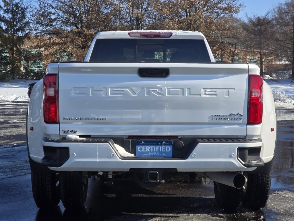 Certified 2024 Chevrolet Silverado 3500 High Country w/ High Country Premium Package image 14