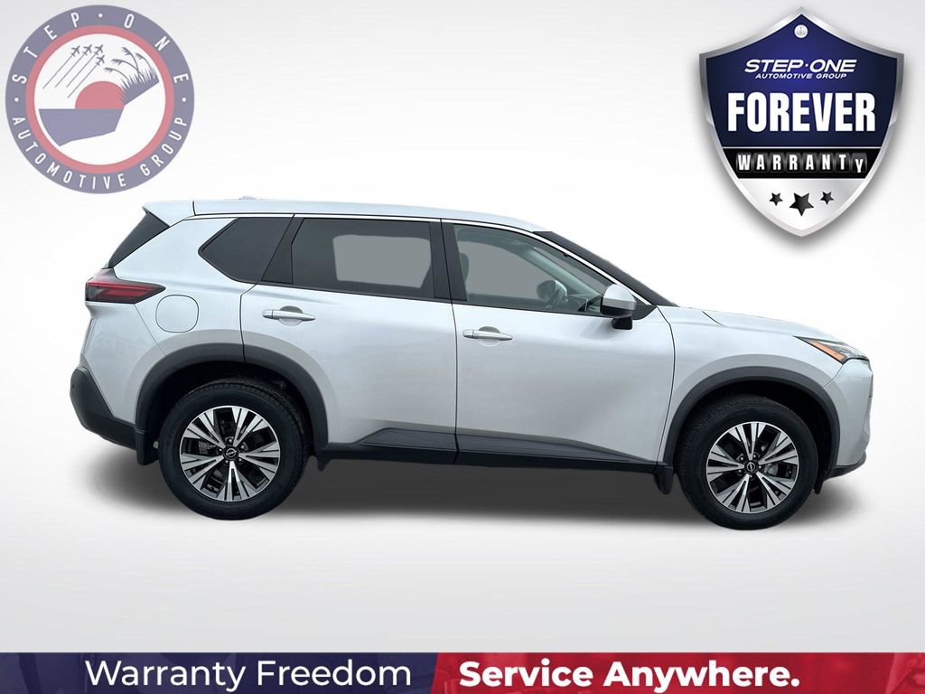 Used 2023 Nissan Rogue SV FWD image 8