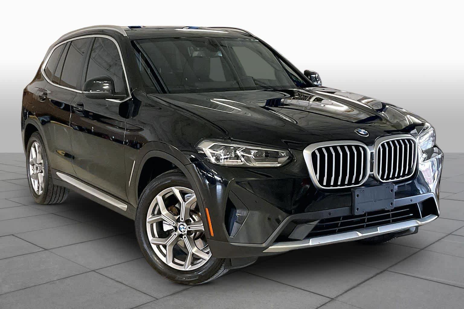 Used 2024 BMW X3 xDrive30i w/ Premium Package AWD/4WD image 2