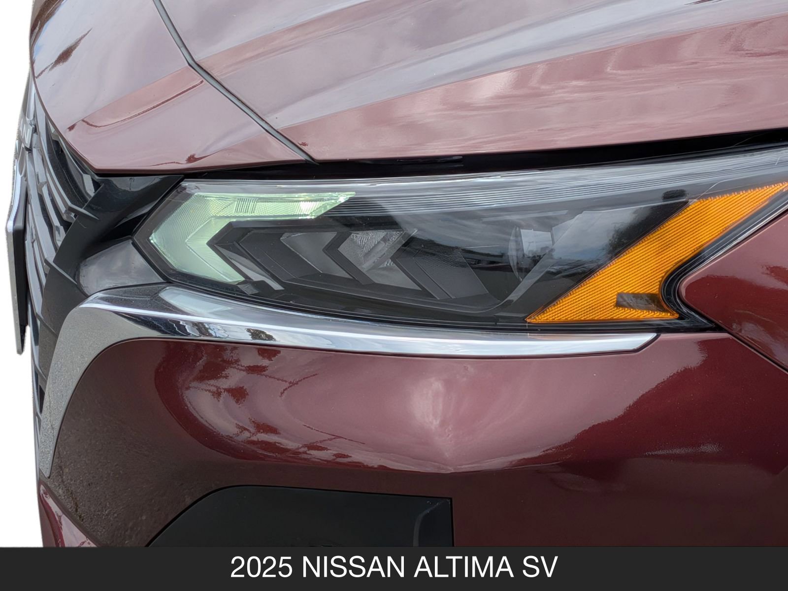 Used 2025 Nissan Altima 2.5 SV image 10